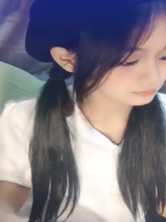 网红福利姬-高颜值白丝母狗大尺度自慰